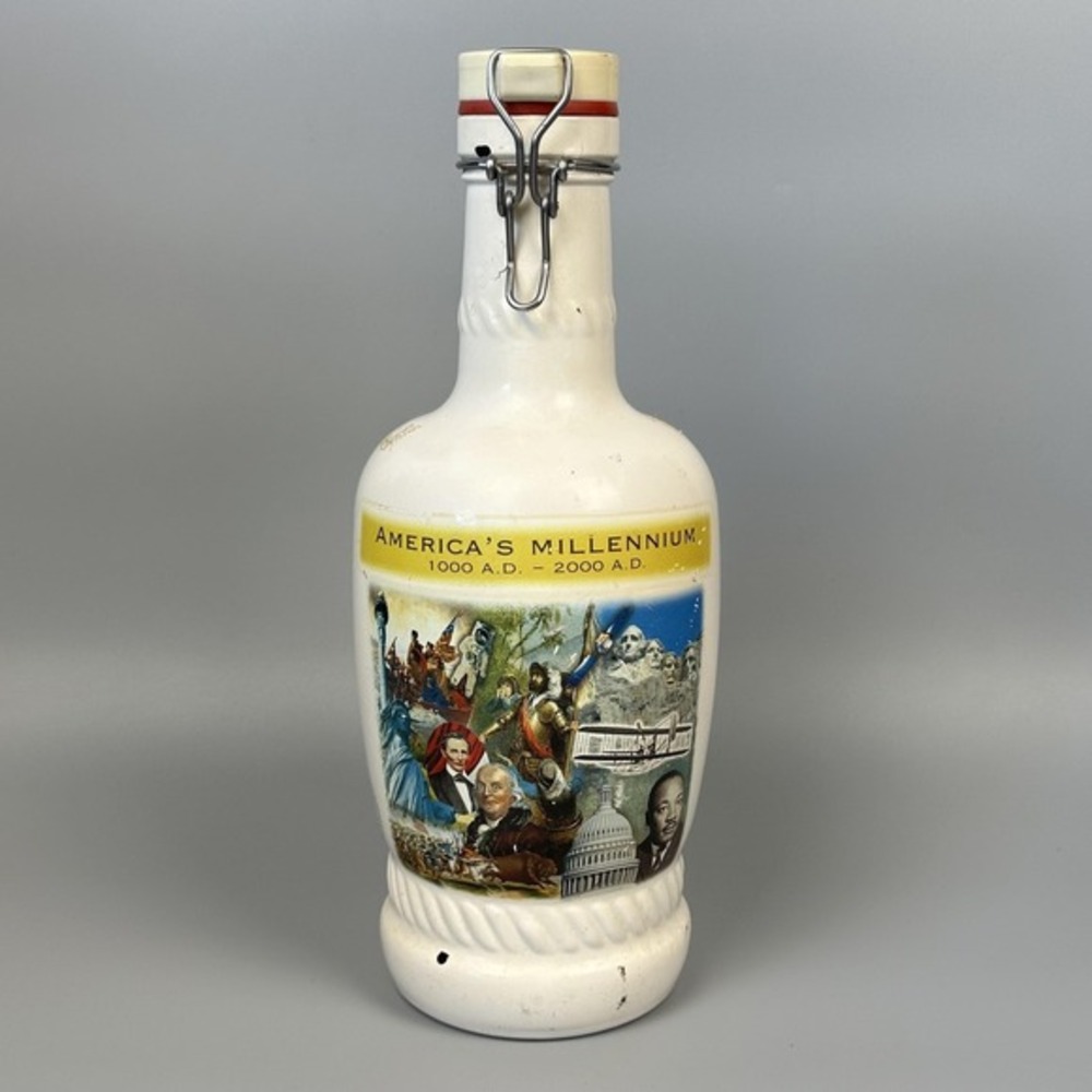 Privatbrauerei FJ Sailer America's Millennium 2000 Ceramic Swing-Top Growler